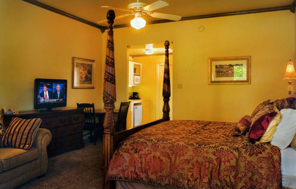 Inn On Barons Creek Fredericksburg Cameră foto